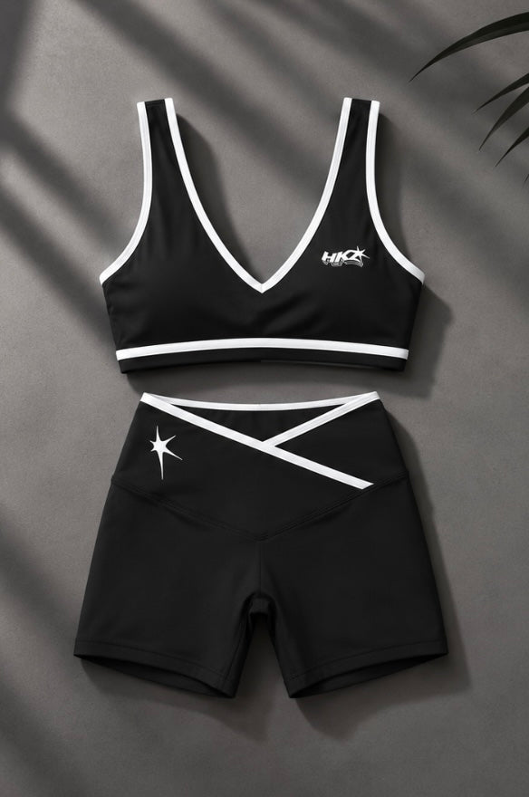 Women black set